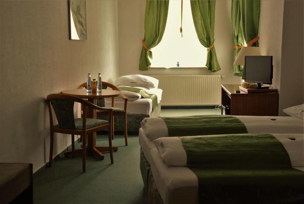 Hotel Abtshof Halberstadt Eksteriør bilde